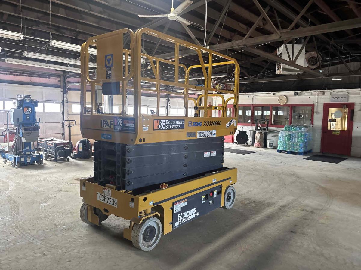 2021 XCMG XG3246DC