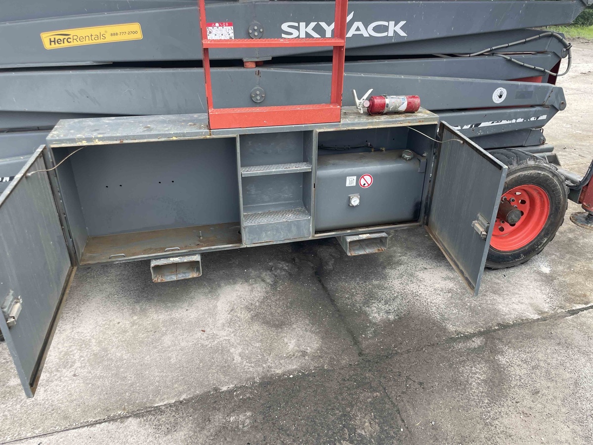 2017 Skyjack SJ9250 RT-5