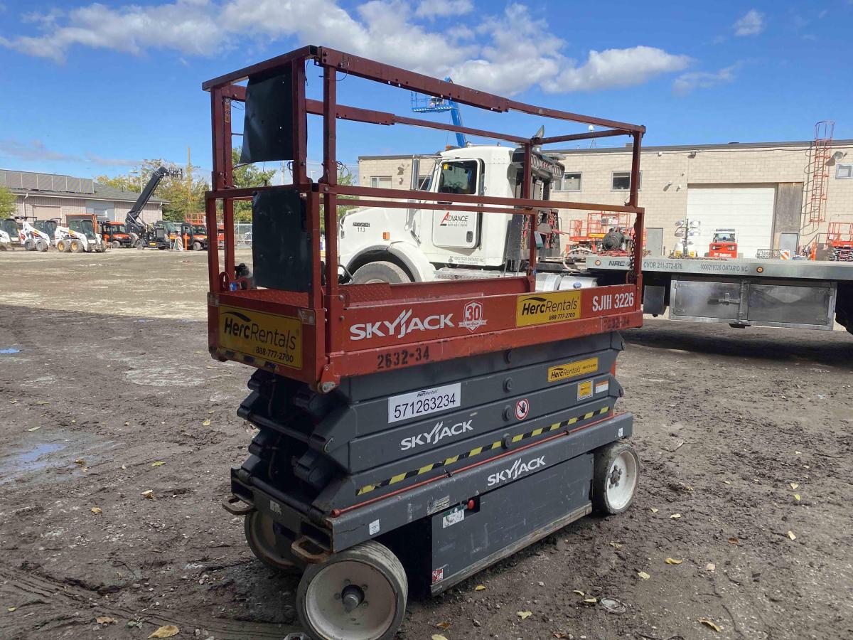 2015 Skyjack SJ3226