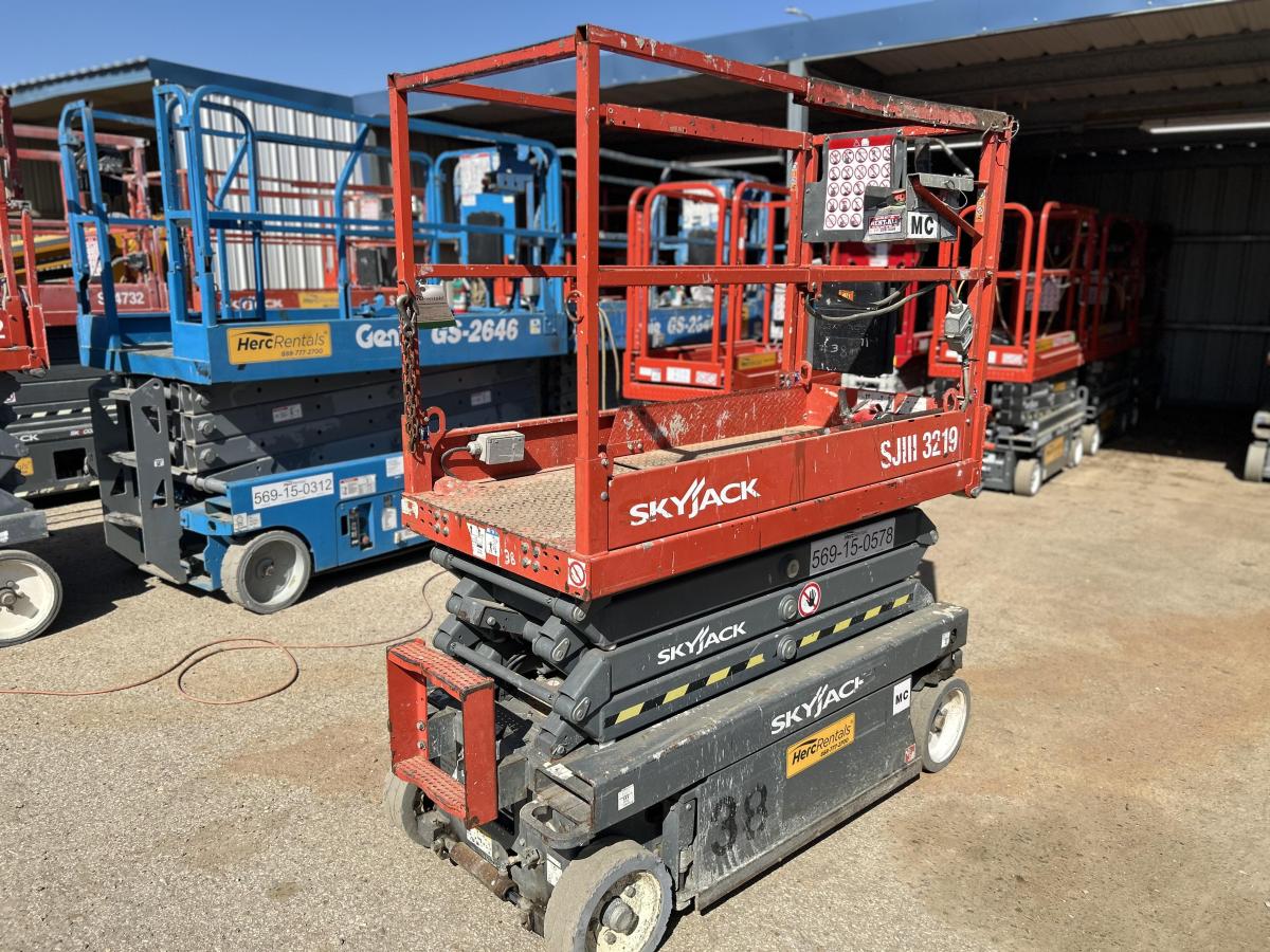 2016 Skyjack SJ3219