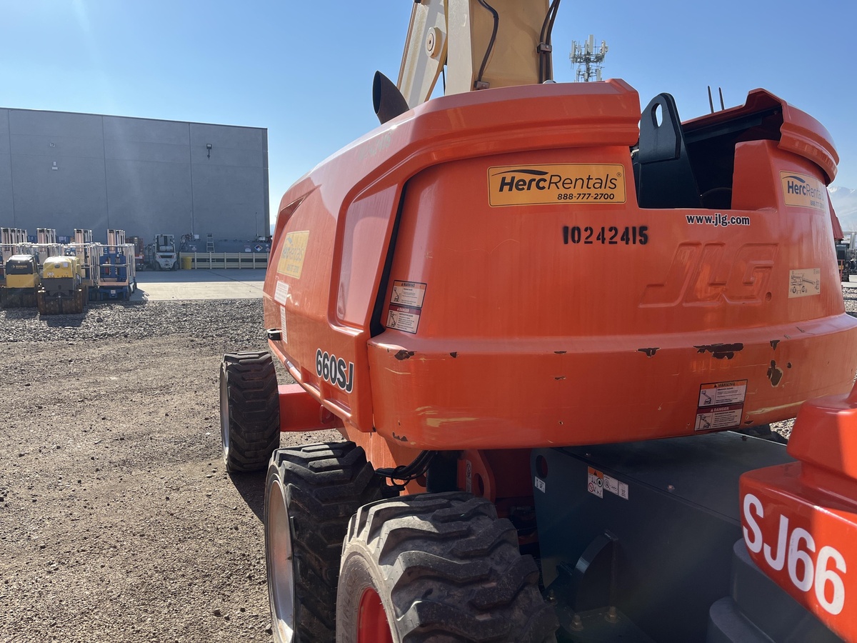 2018 JLG 660SJ-2