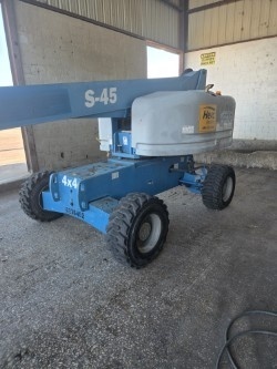 2018 Genie S-45-2