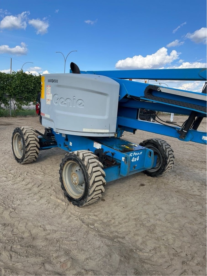 2014 Genie Z-45/25 RT-9