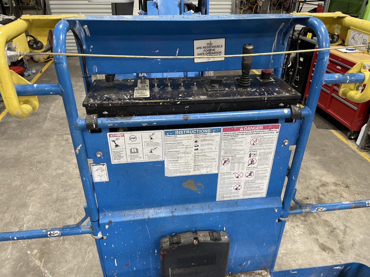2017 Genie Z-45/25-6