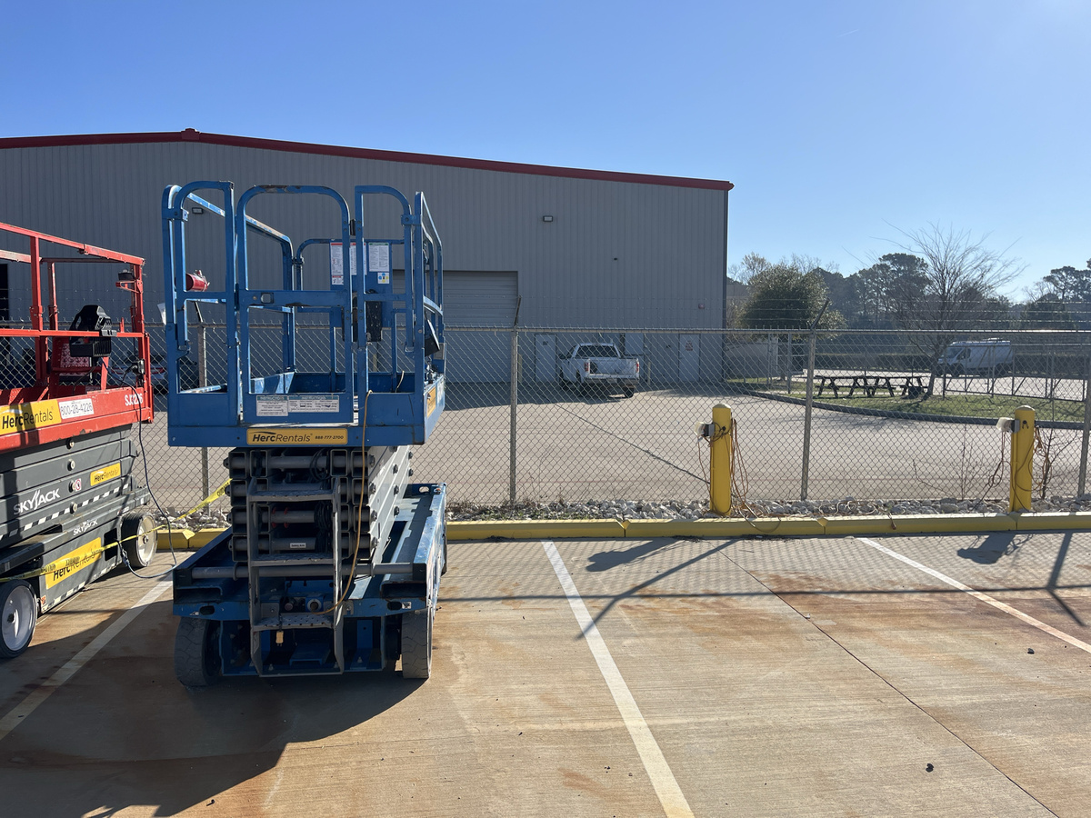 2018 Genie GS-3246-2