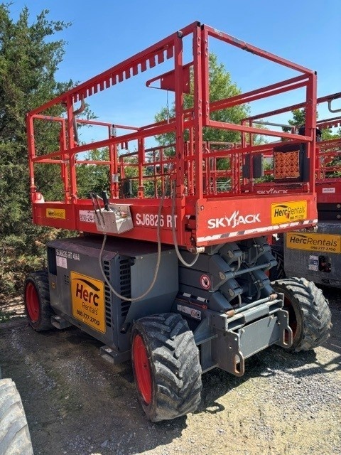 2019 Skyjack SJ-6826RT