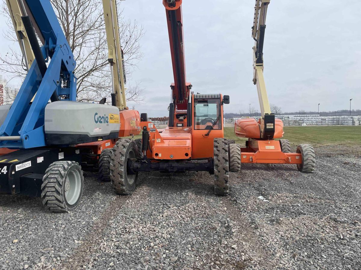 2018 SkyTrak 8042