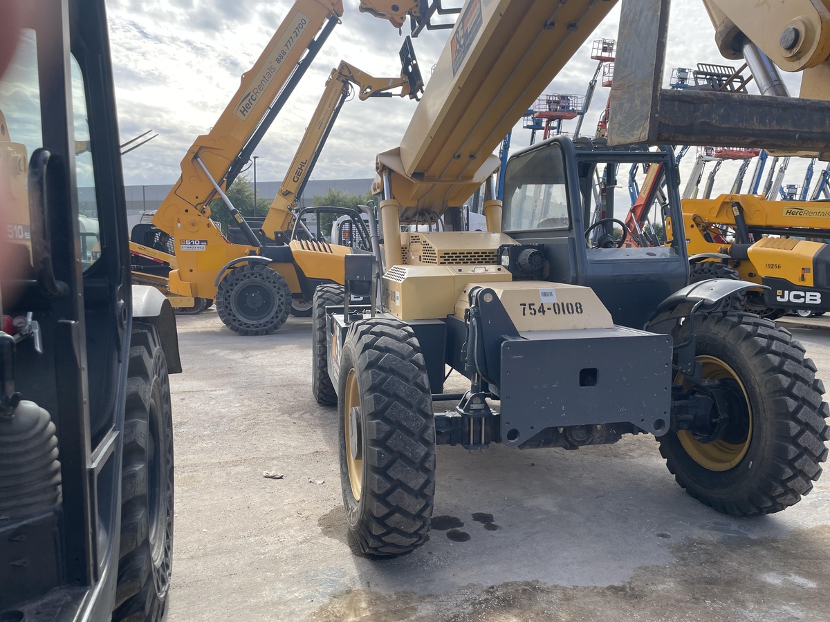 2018 Gehl RS8-42-4
