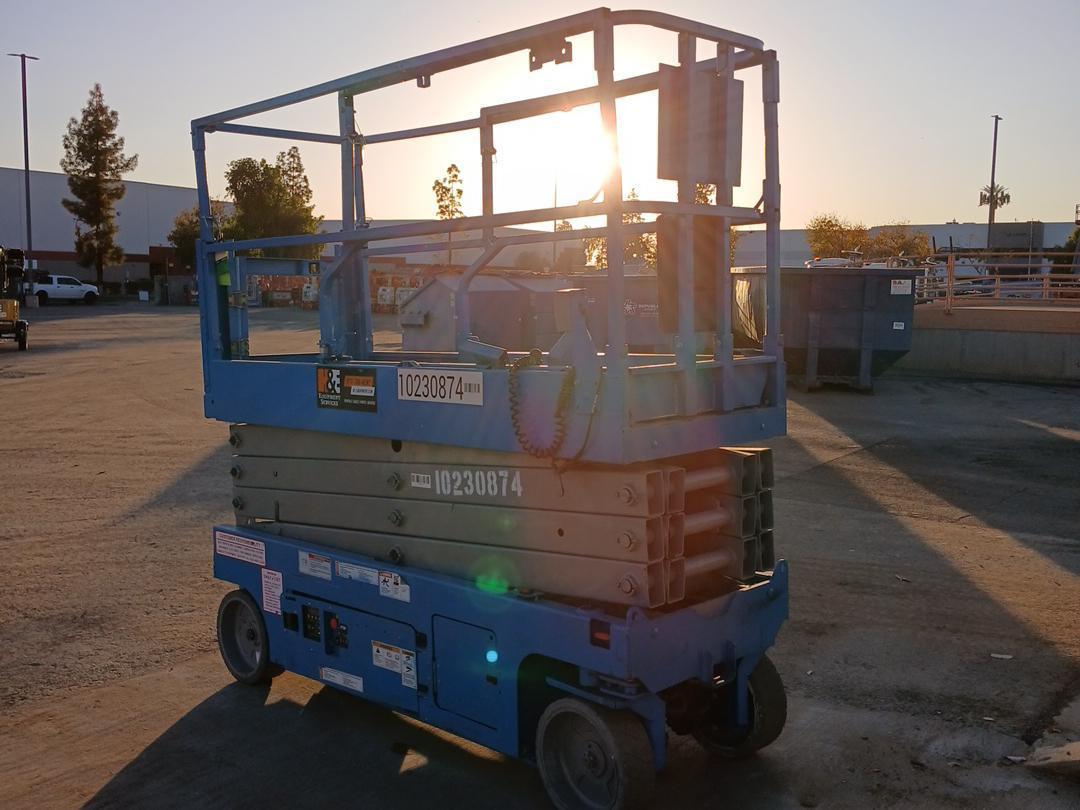 2017 Genie GS-2632