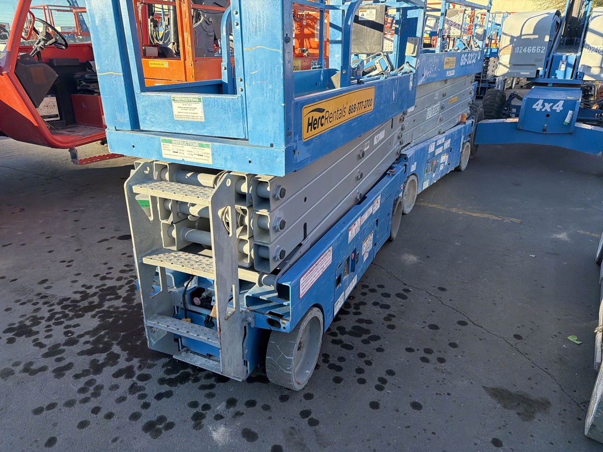2017 Genie GS-2632