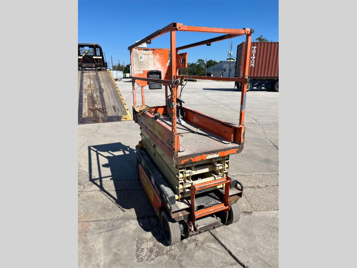 2018 JLG 1932R