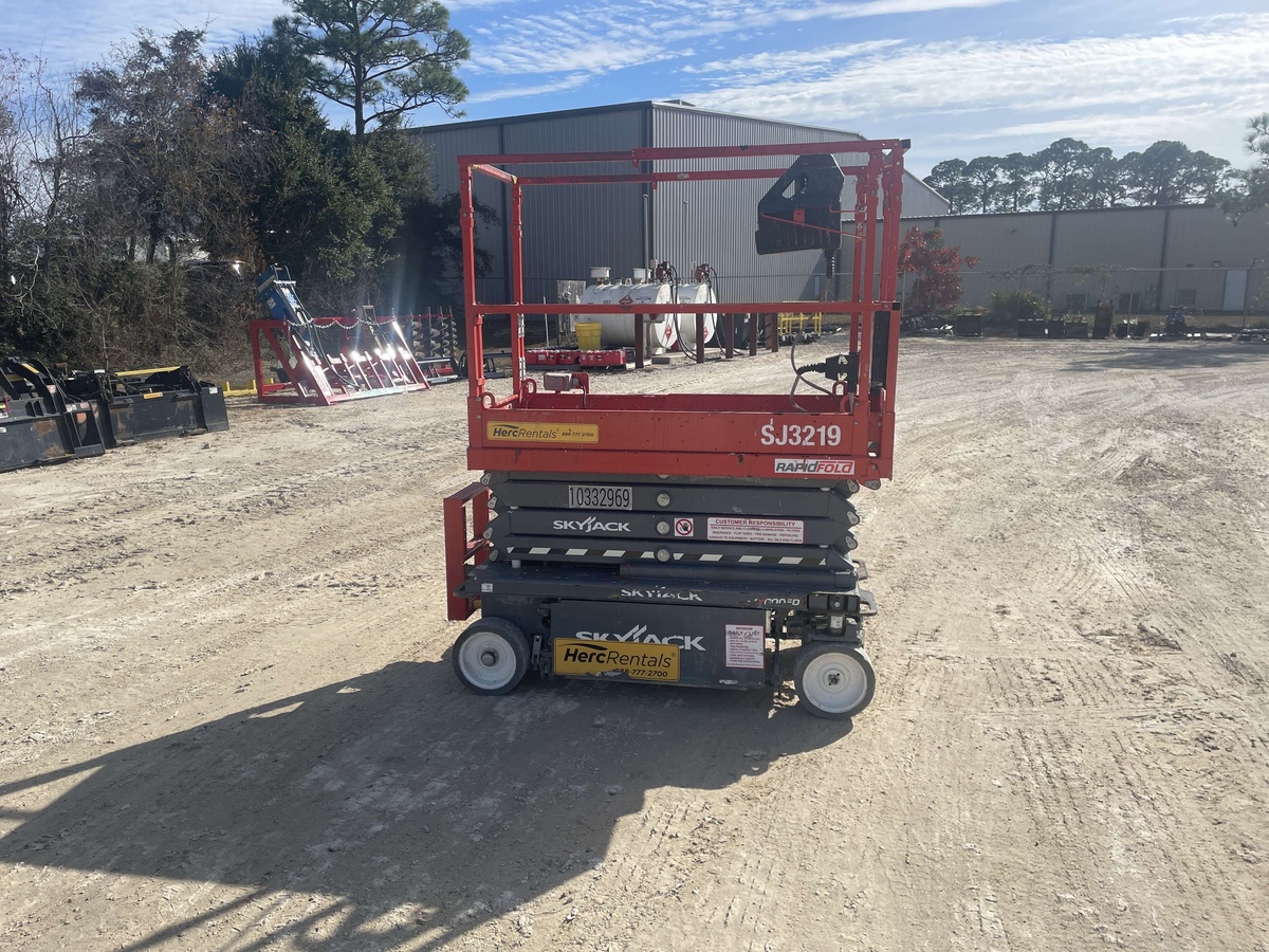 2021 Skyjack SJ3219-5