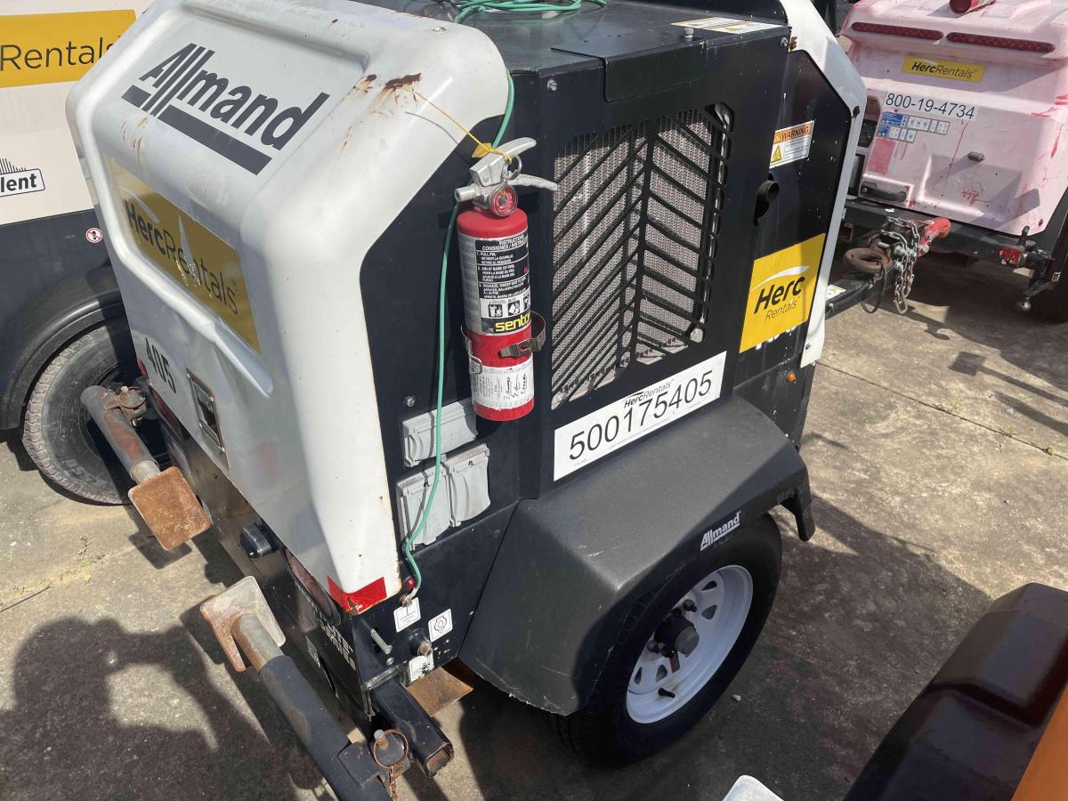 2019 Allmand Night-Lite V