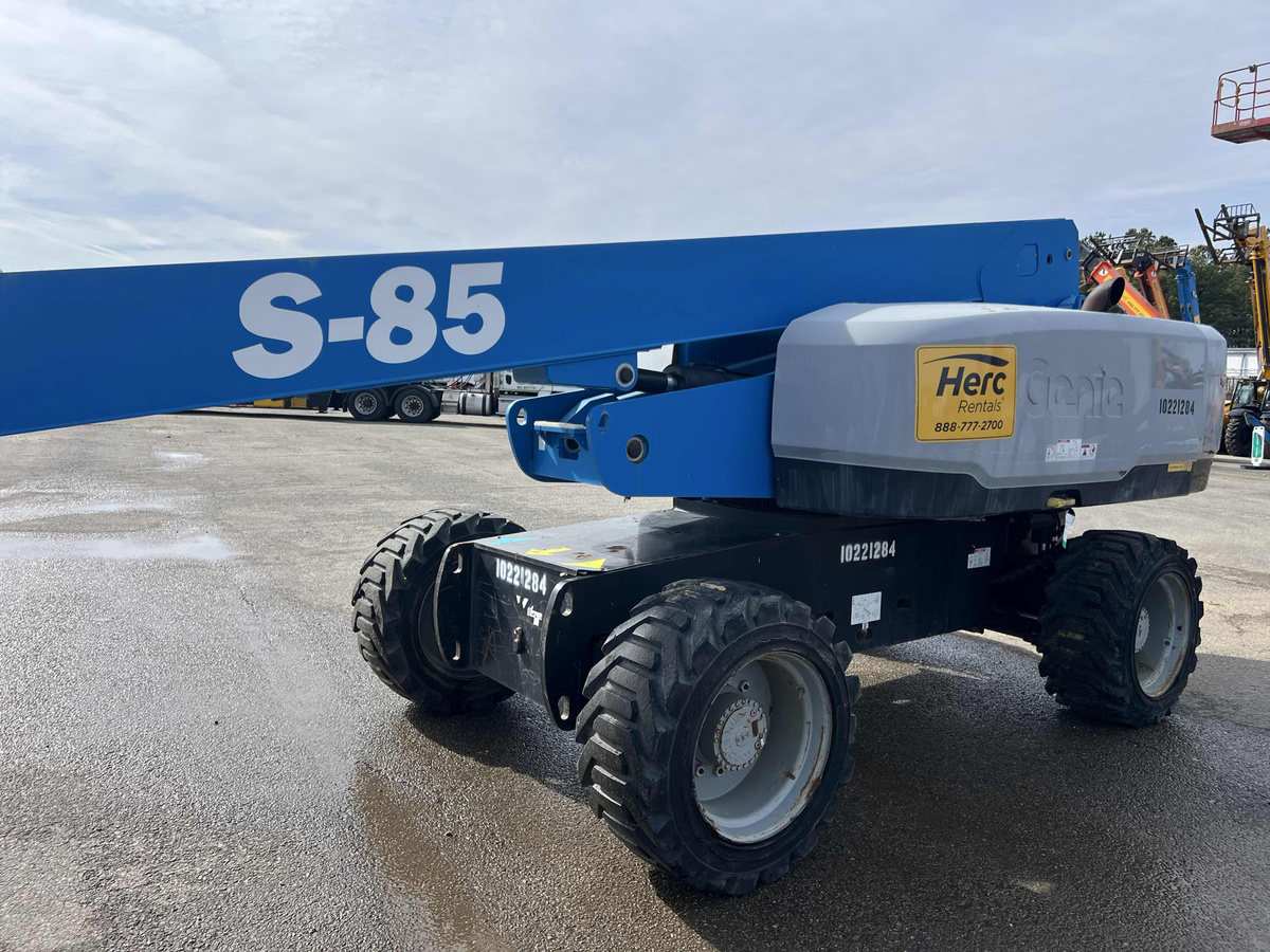 2017 Genie S-85-4