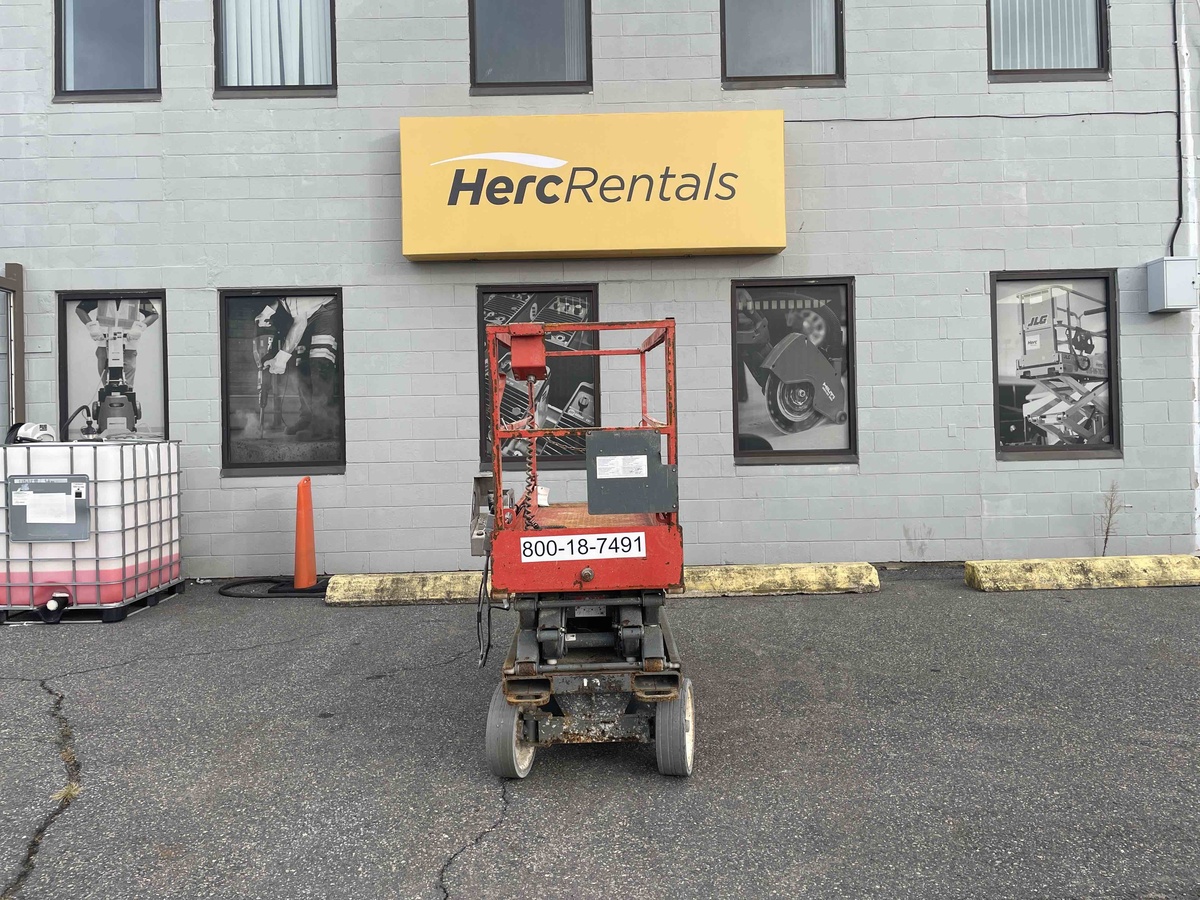 2017 Skyjack SJ-3220-2