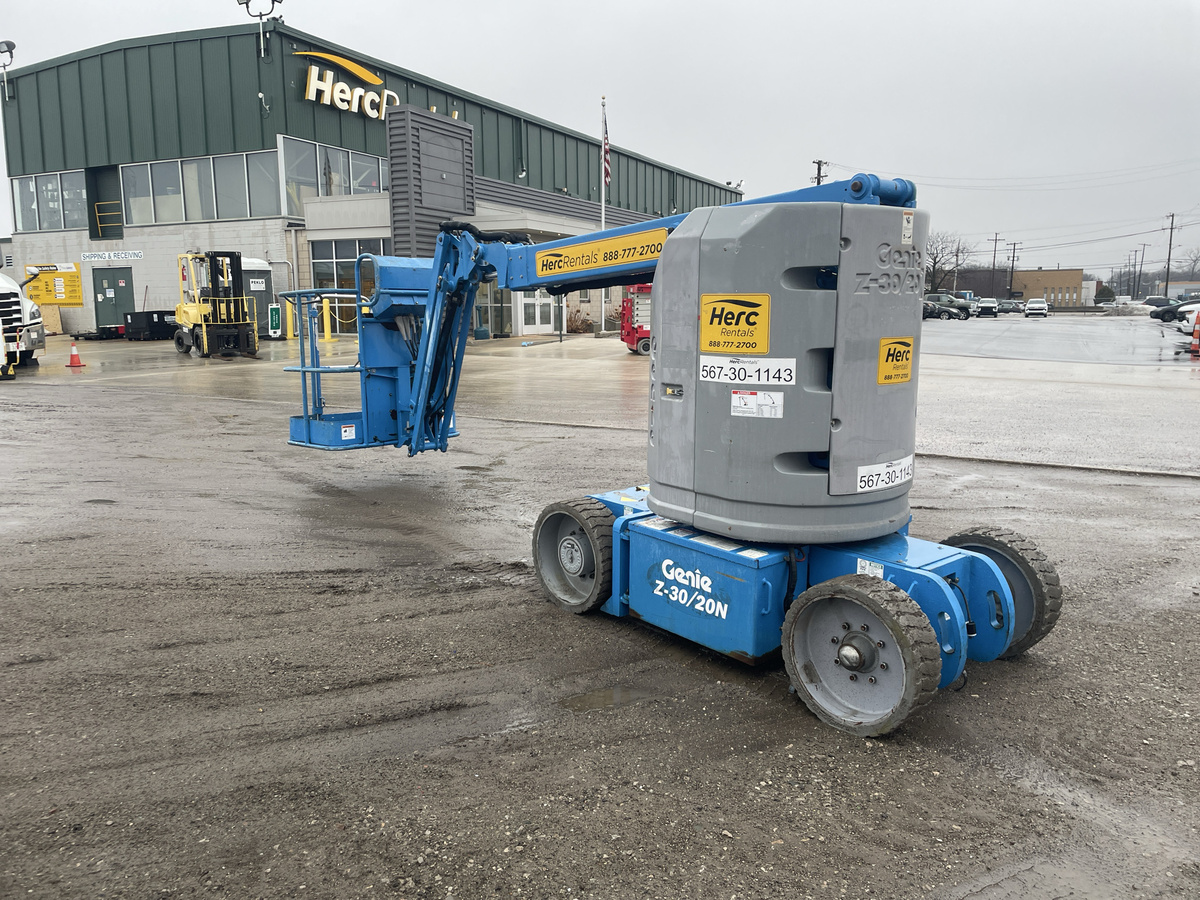2013 Genie Z-30/20N RJ-3