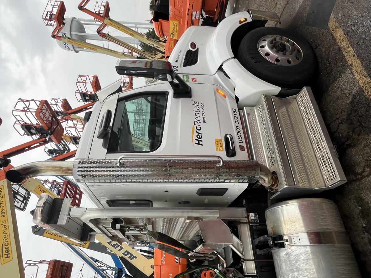 2019 Peterbilt 579