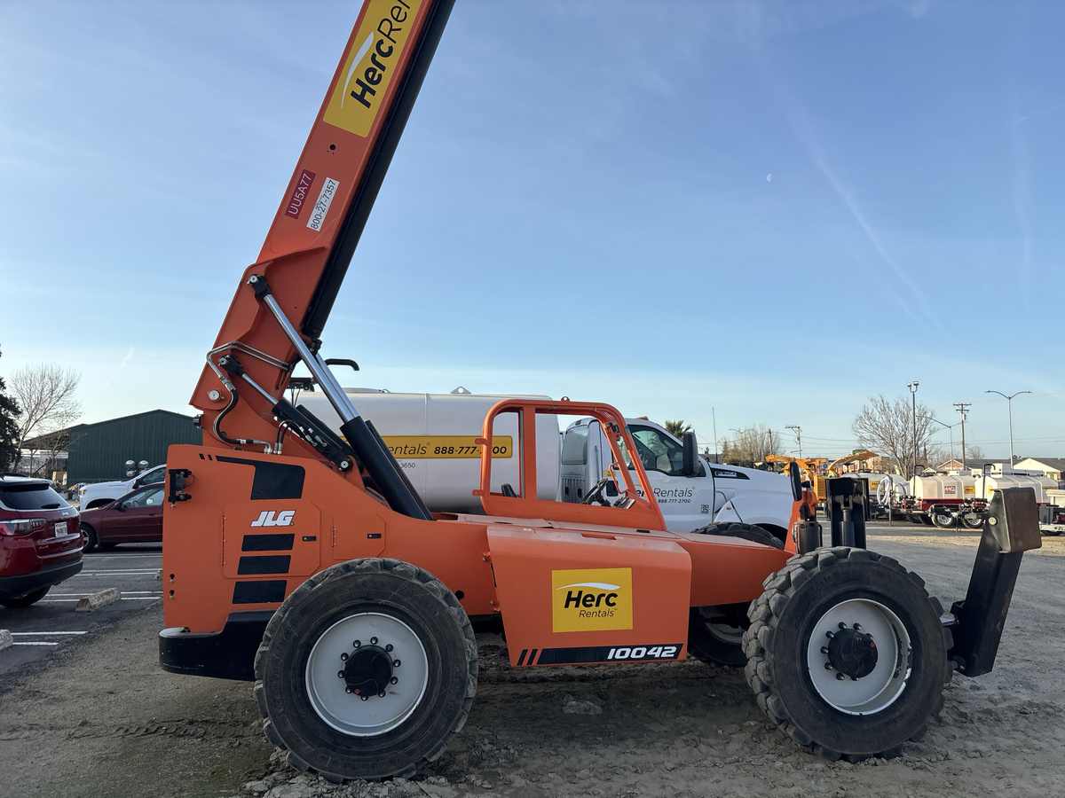 2020 SkyTrak 10042-4