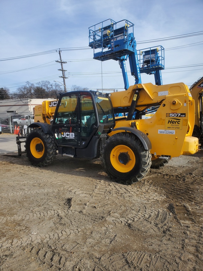 2019 JCB 507-42-1