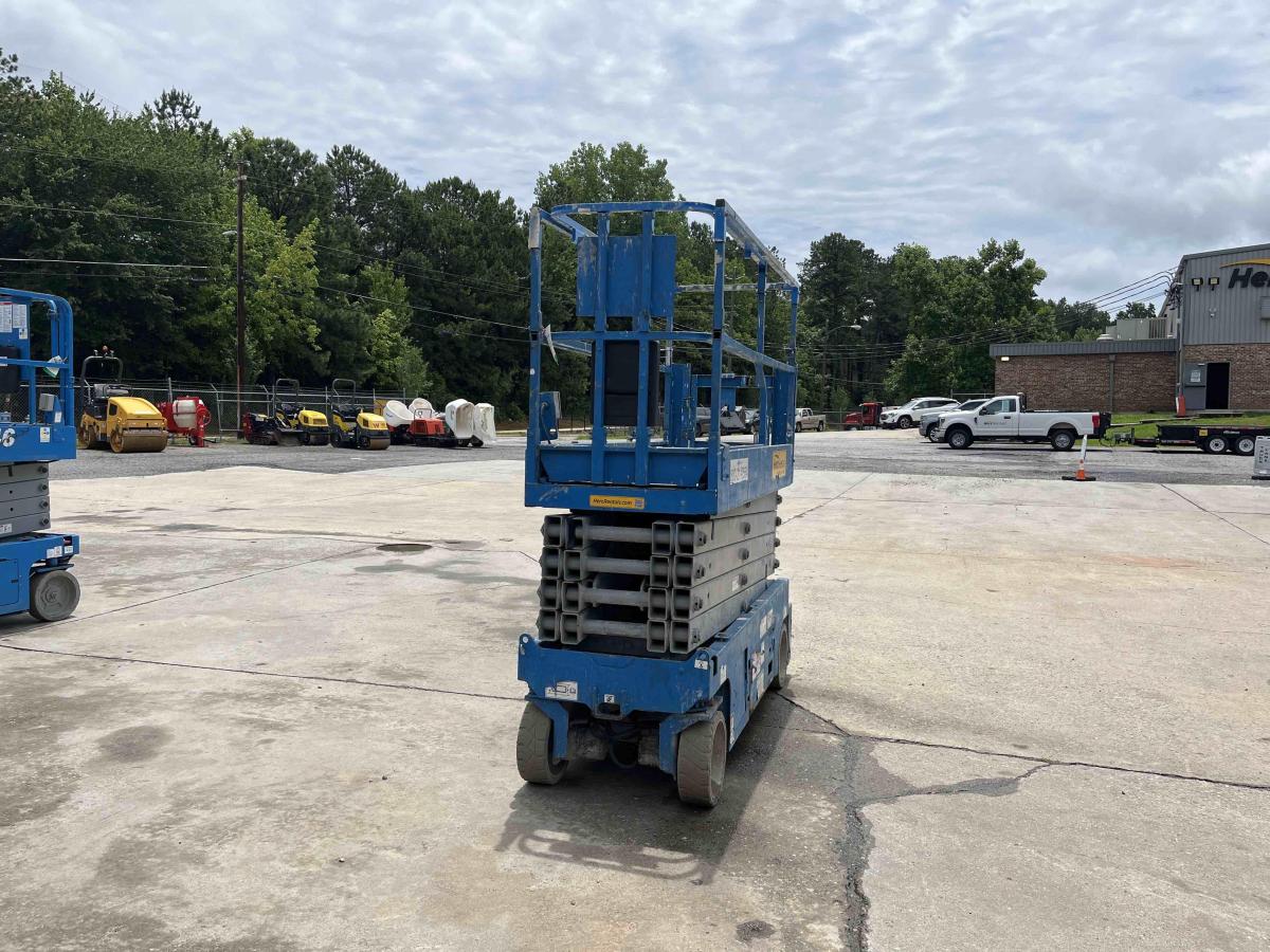 2018 Genie GS-3232-3