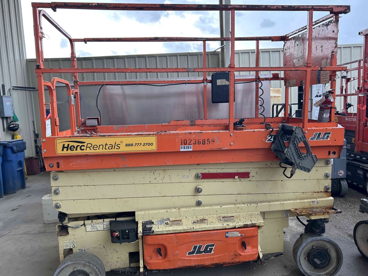 2018 JLG 2646ES-3