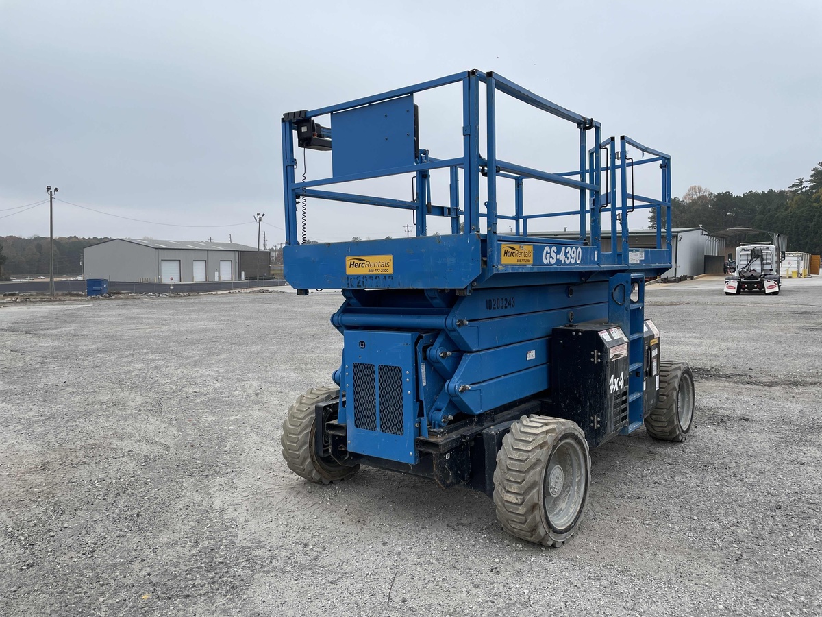 2016 Genie GS-4390 RT-5