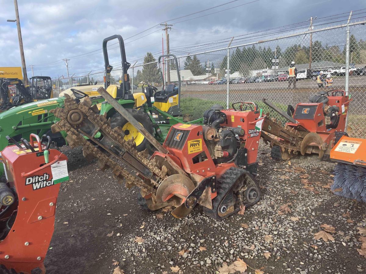 2016 Ditch Witch C24X