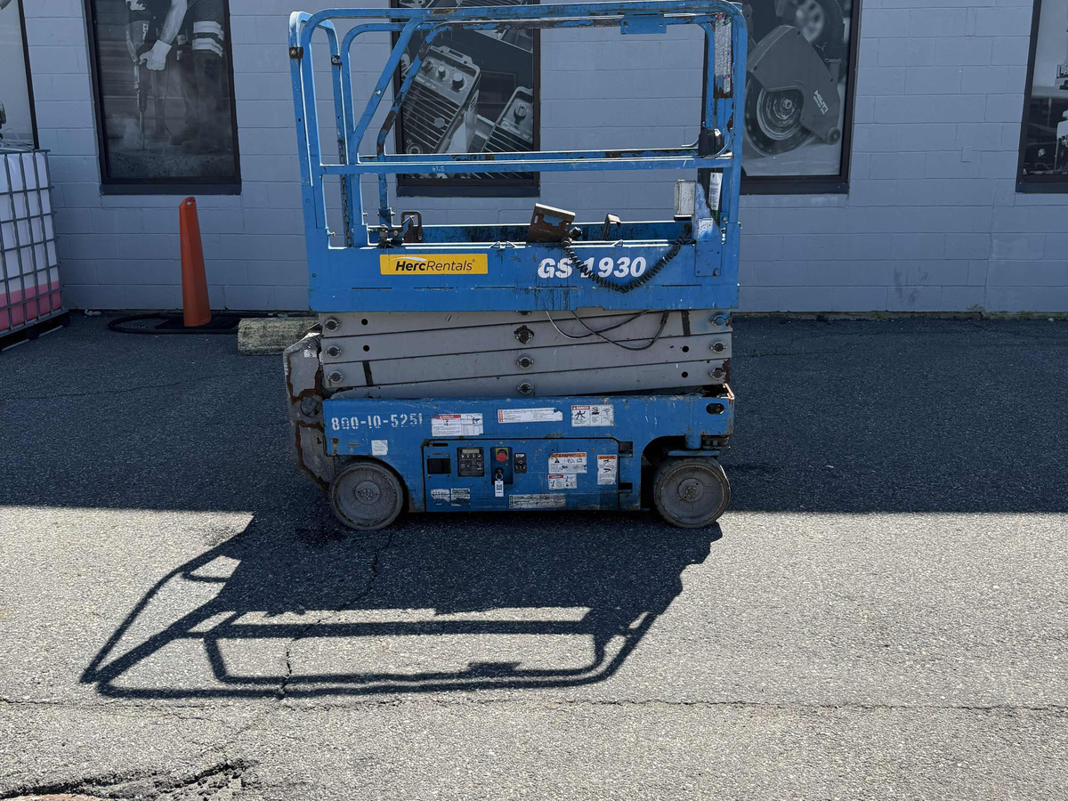 2016 Genie GS-1930-4