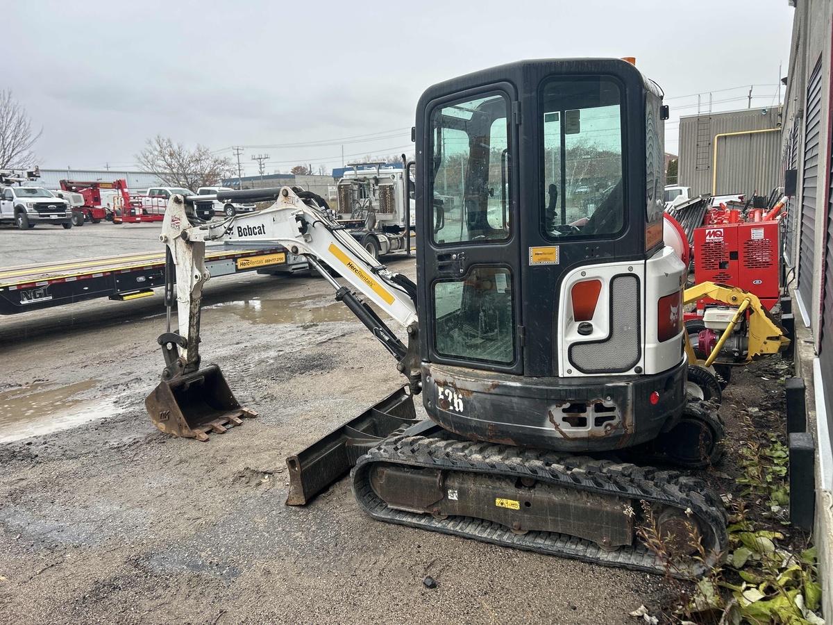 2018 Bobcat E26-4