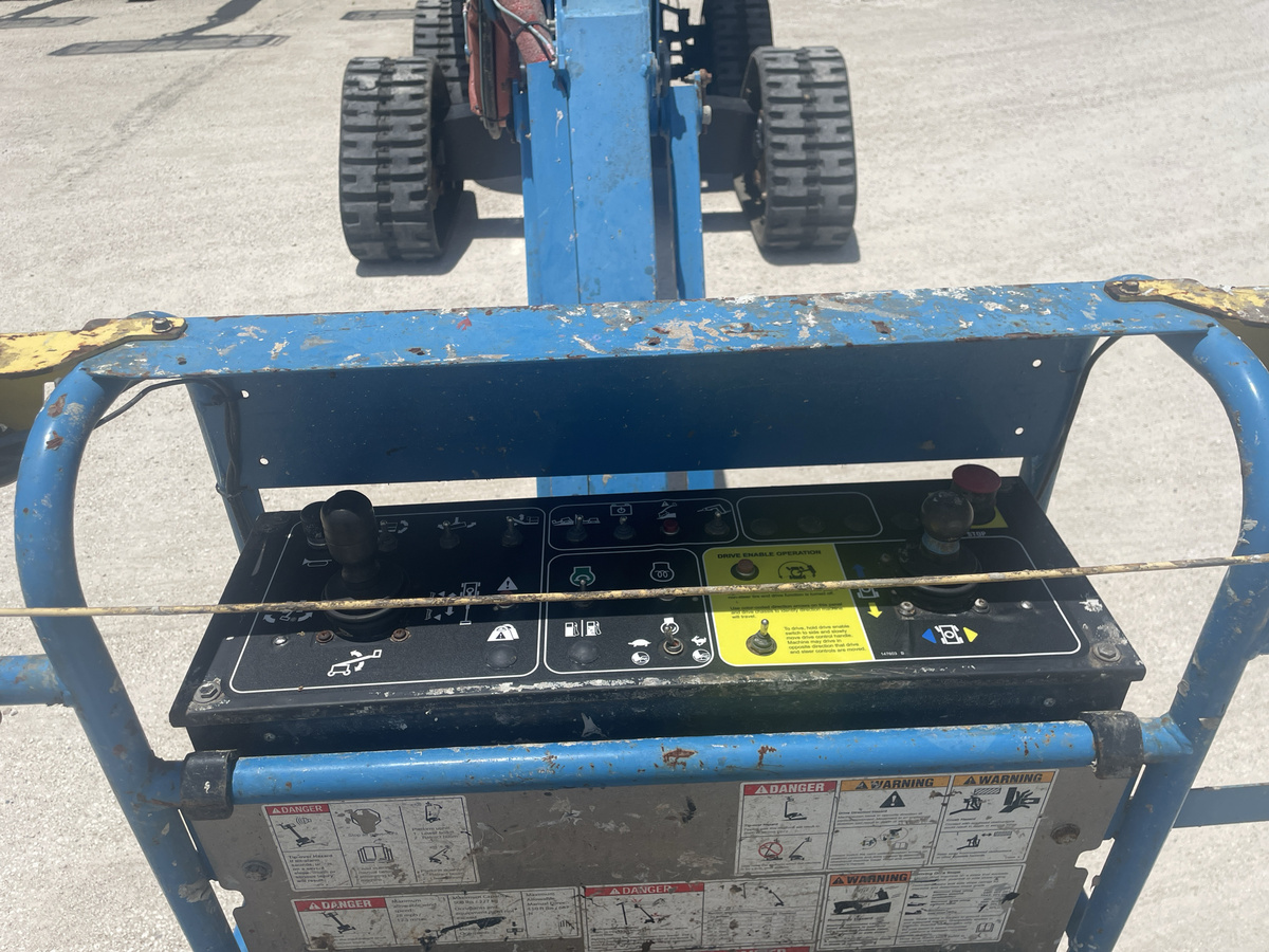2020 Genie S-65 Trax-7