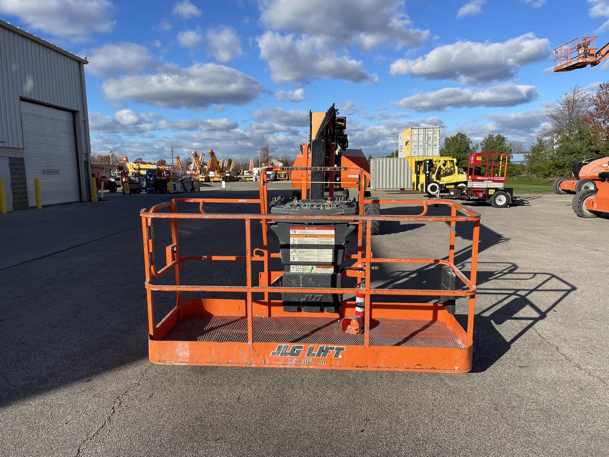 2014 JLG 860SJ-2