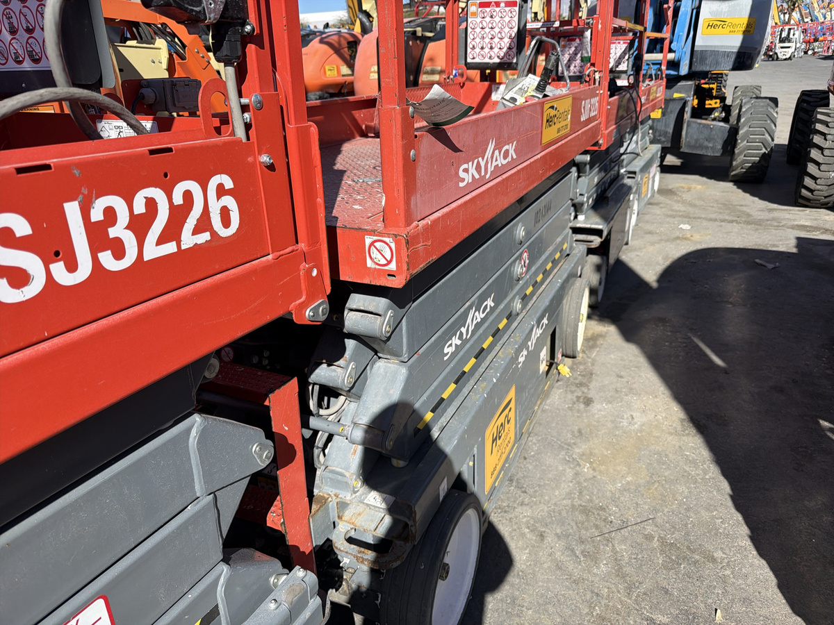 2018 Skyjack SJ3226-2