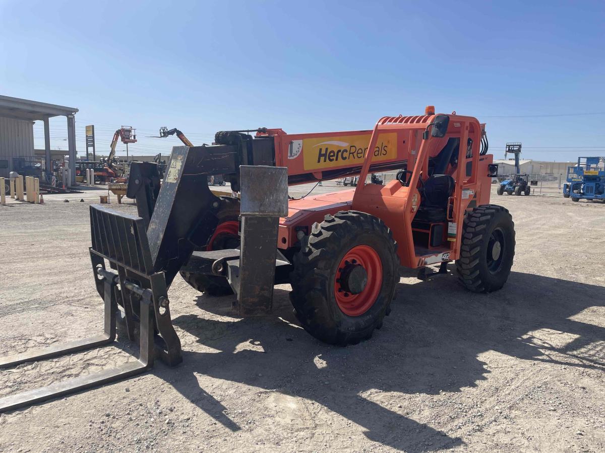 2020 SkyTrak 10042