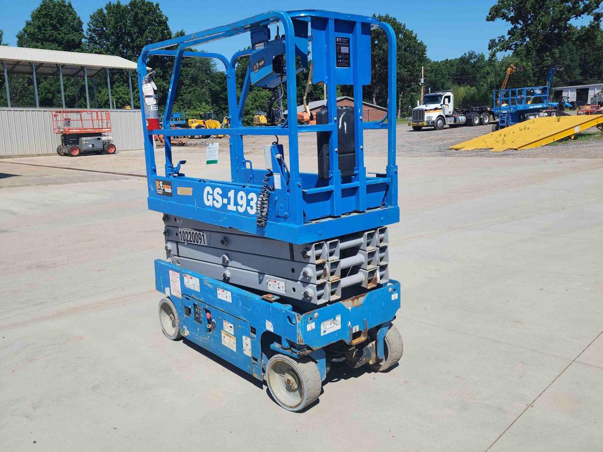 2017 Genie GS-1930-4