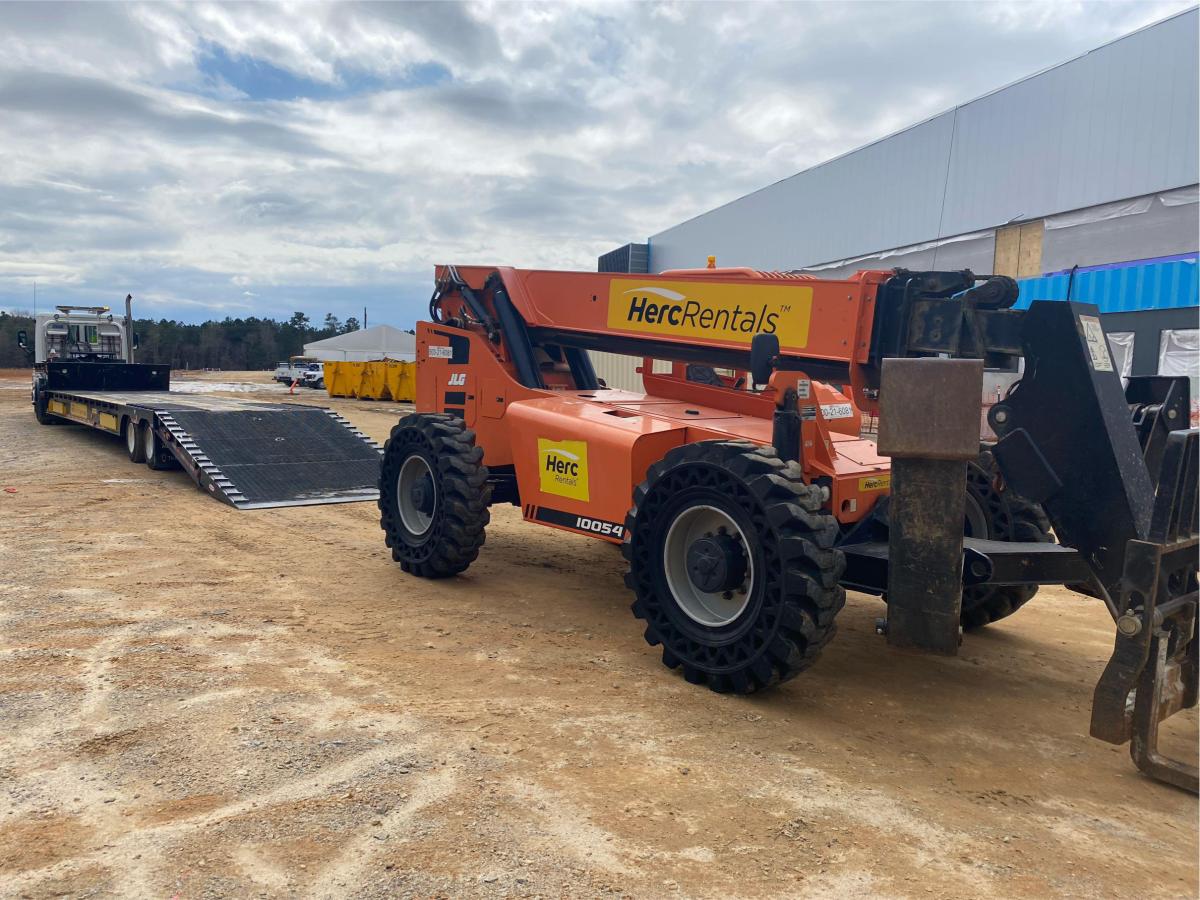 2018 SkyTrak 10054