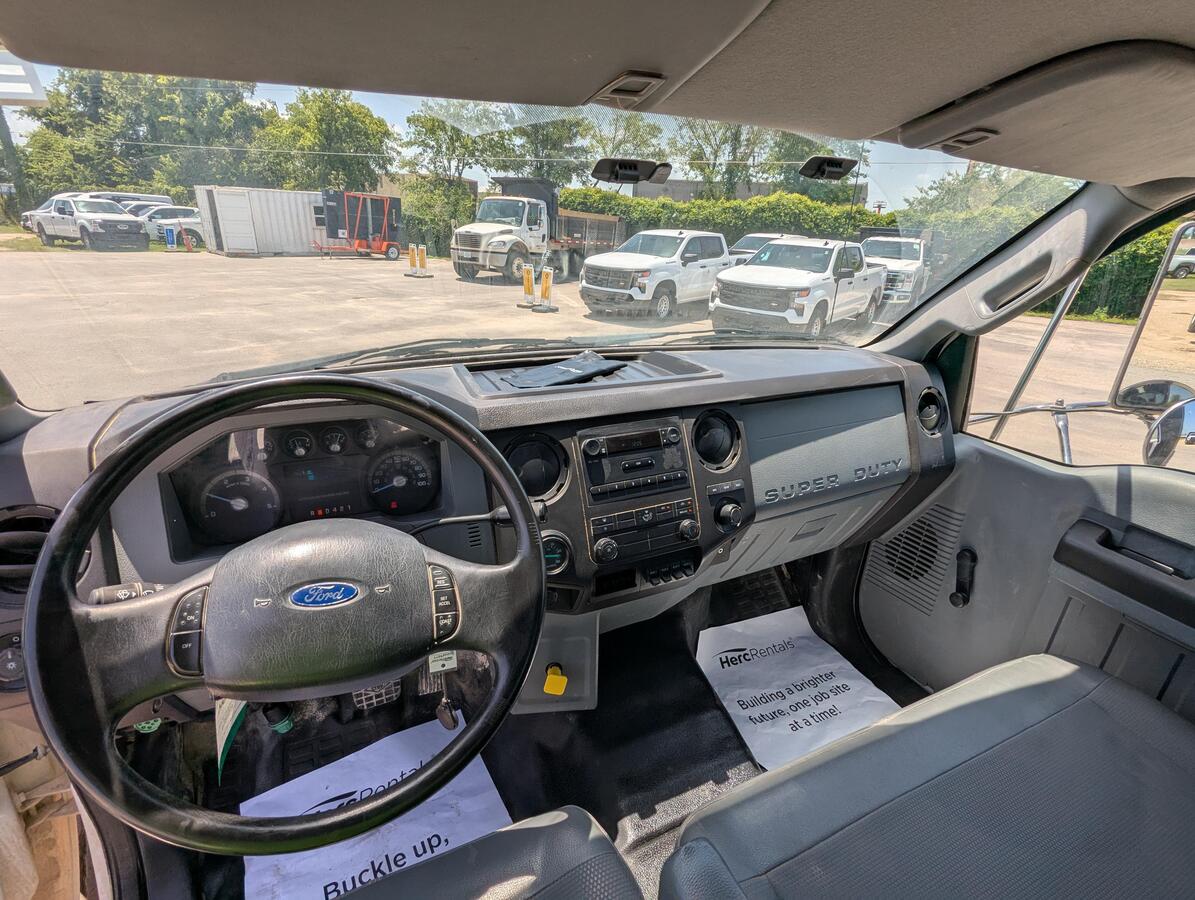 2015 Ford F750-16