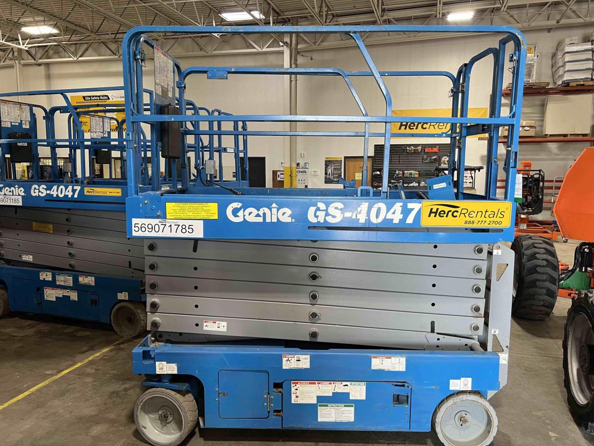 2016 Genie GS-4047