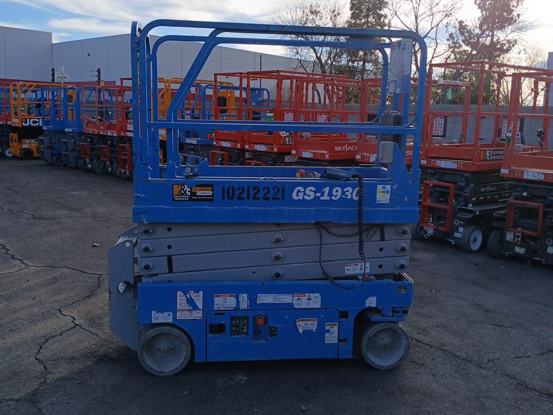 2017 Genie GS-1930