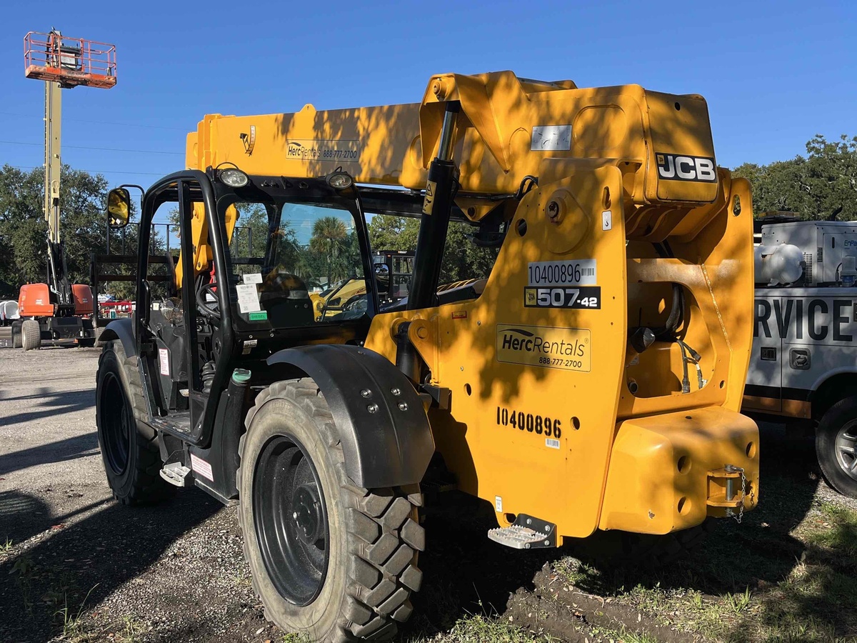 2023 JCB 507-42-2