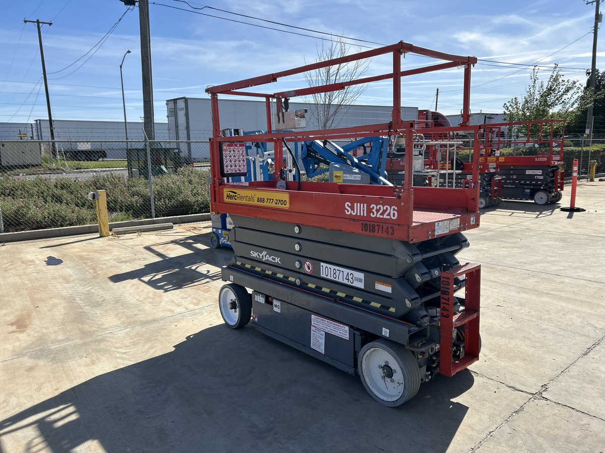 2016 Skyjack SJ3226-4