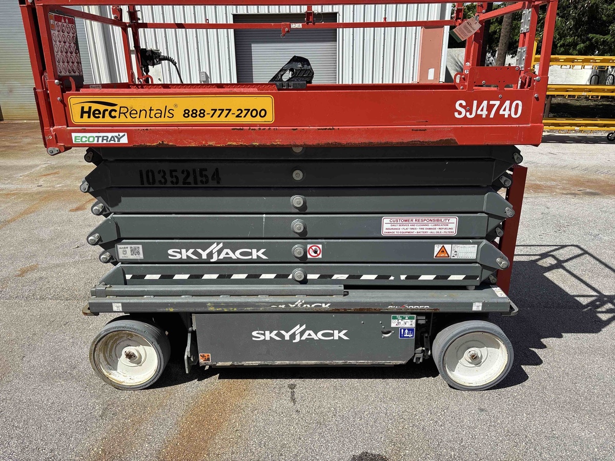 2022 Skyjack SJ4740-7