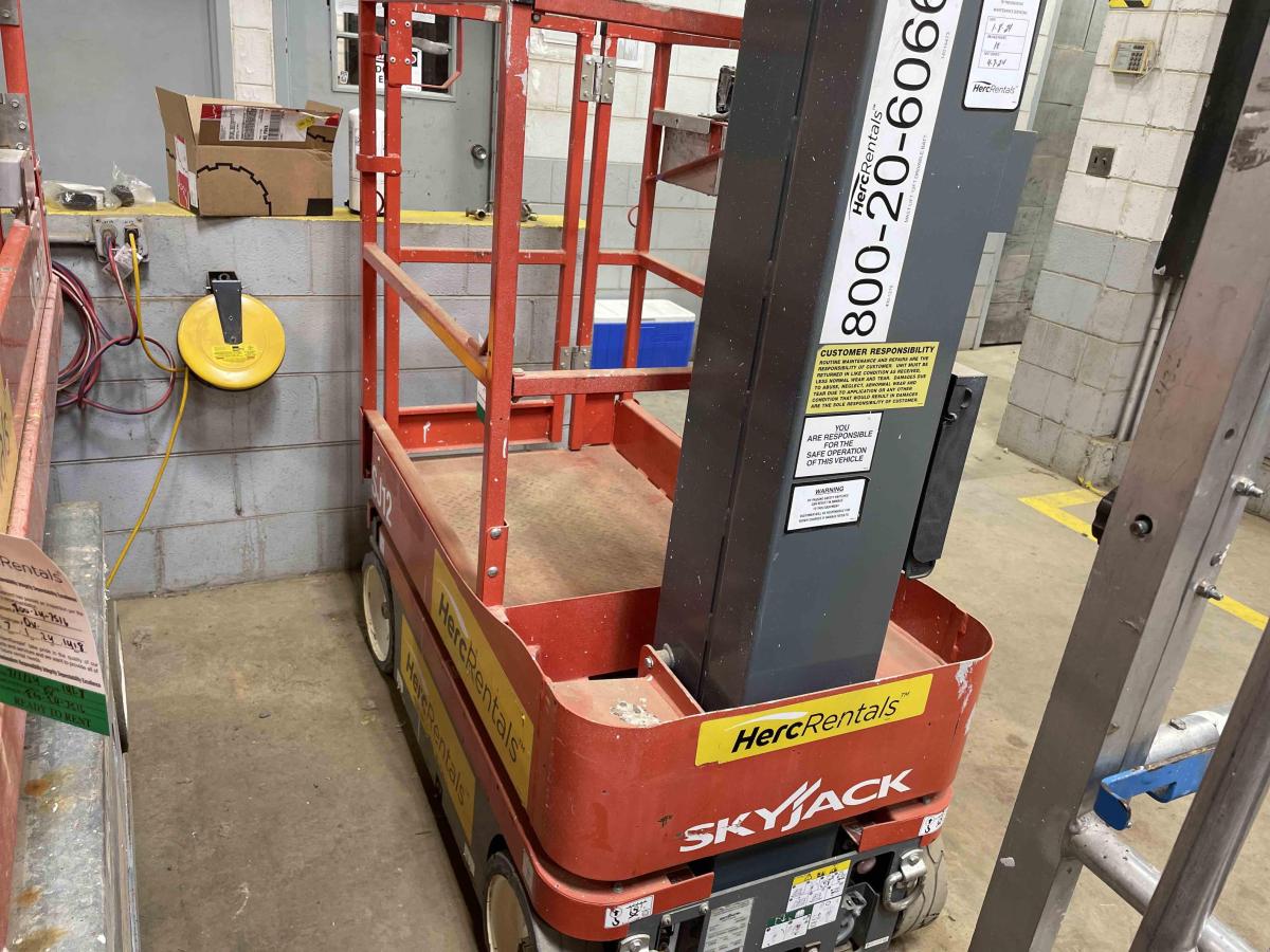 2018 Skyjack SJ12