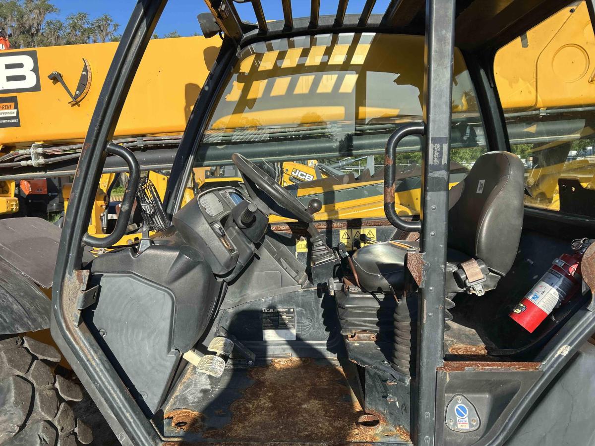 2018 JCB 509-42-9