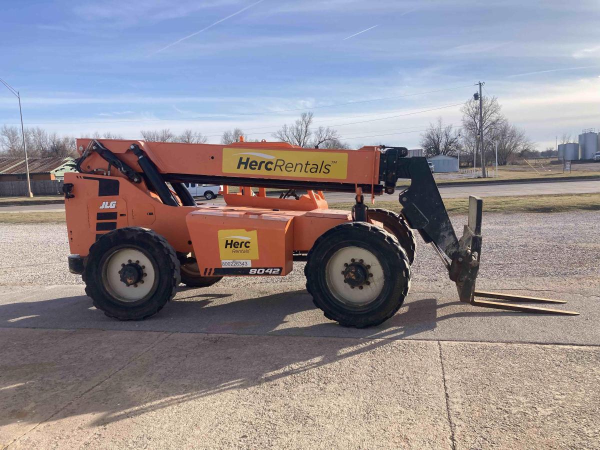 2018 SkyTrak 8042