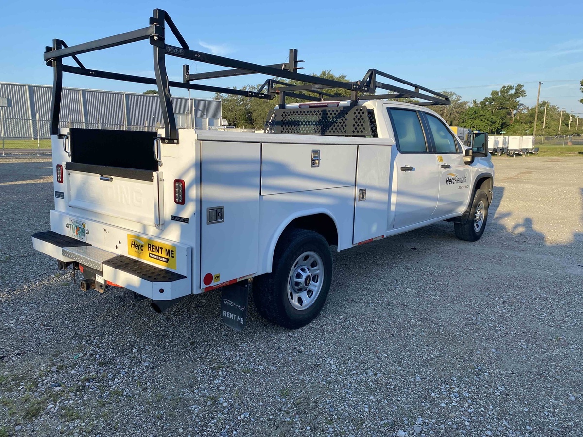 2021 Chevrolet 3500-6