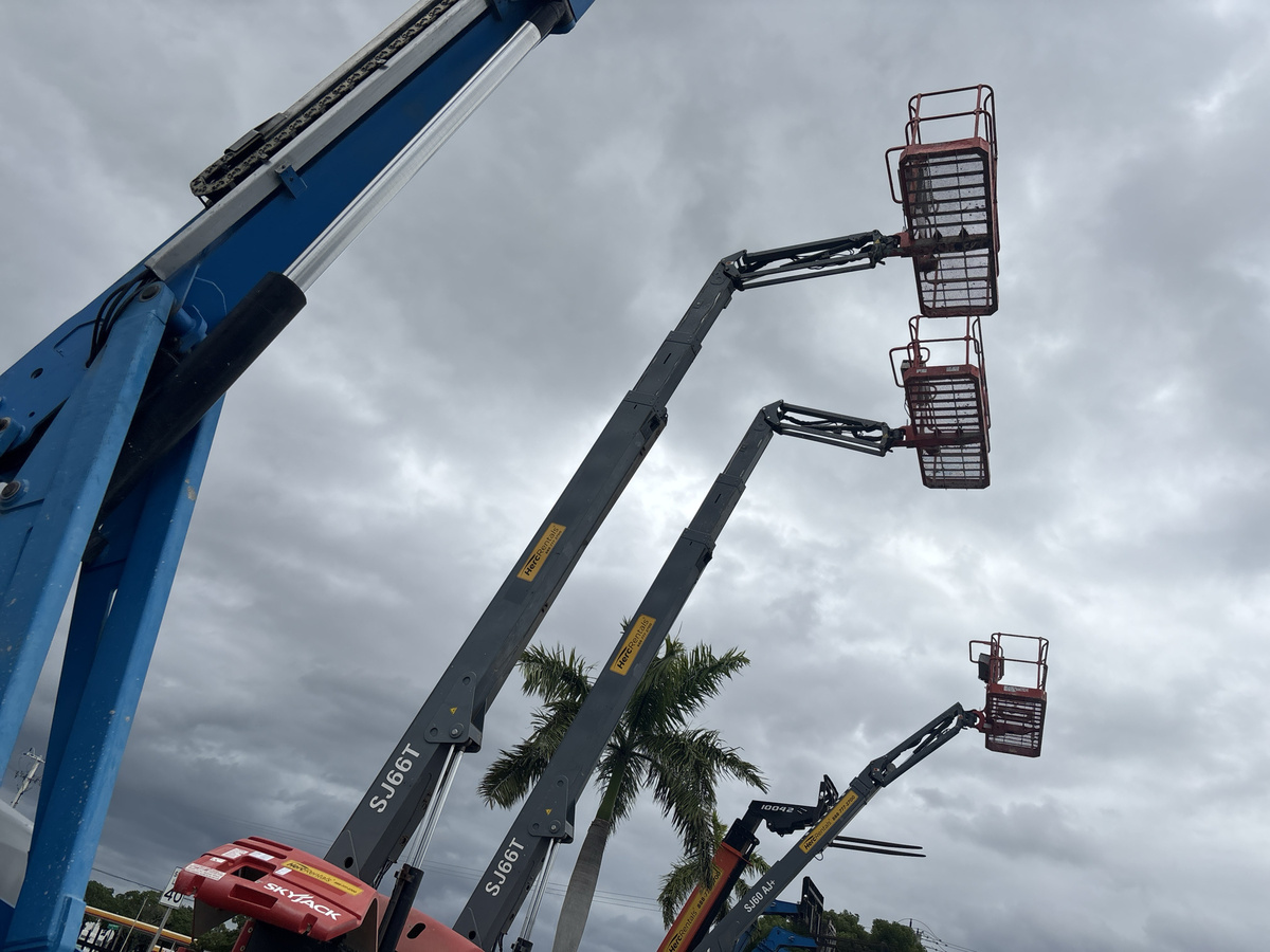 2019 Skyjack SJ66 T-9