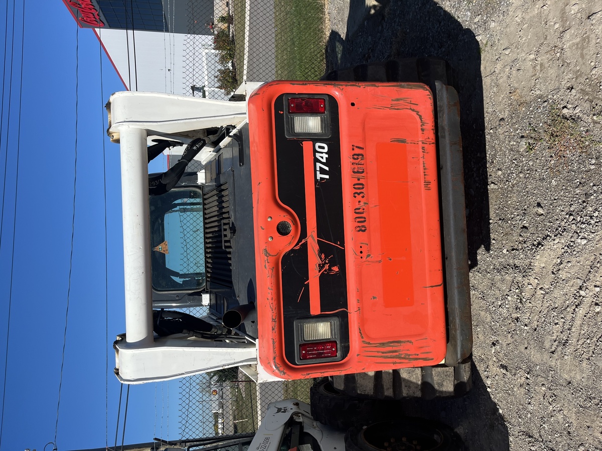 2021 Bobcat T740-6