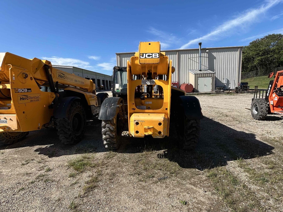 2022 JCB 507-42-3