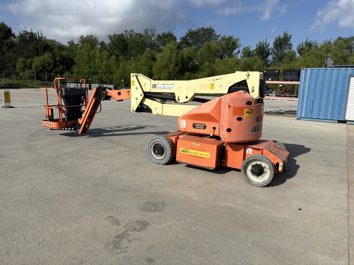 2018 JLG E400AJPN-5