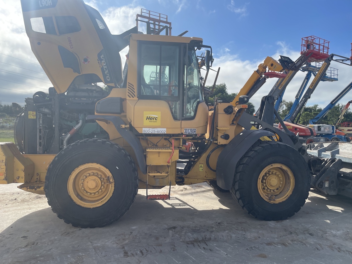 2019 Volvo L90H-6